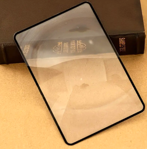 Qiim L-1218 knižní lupa, tenká a flexibilní, 3x zvětšení