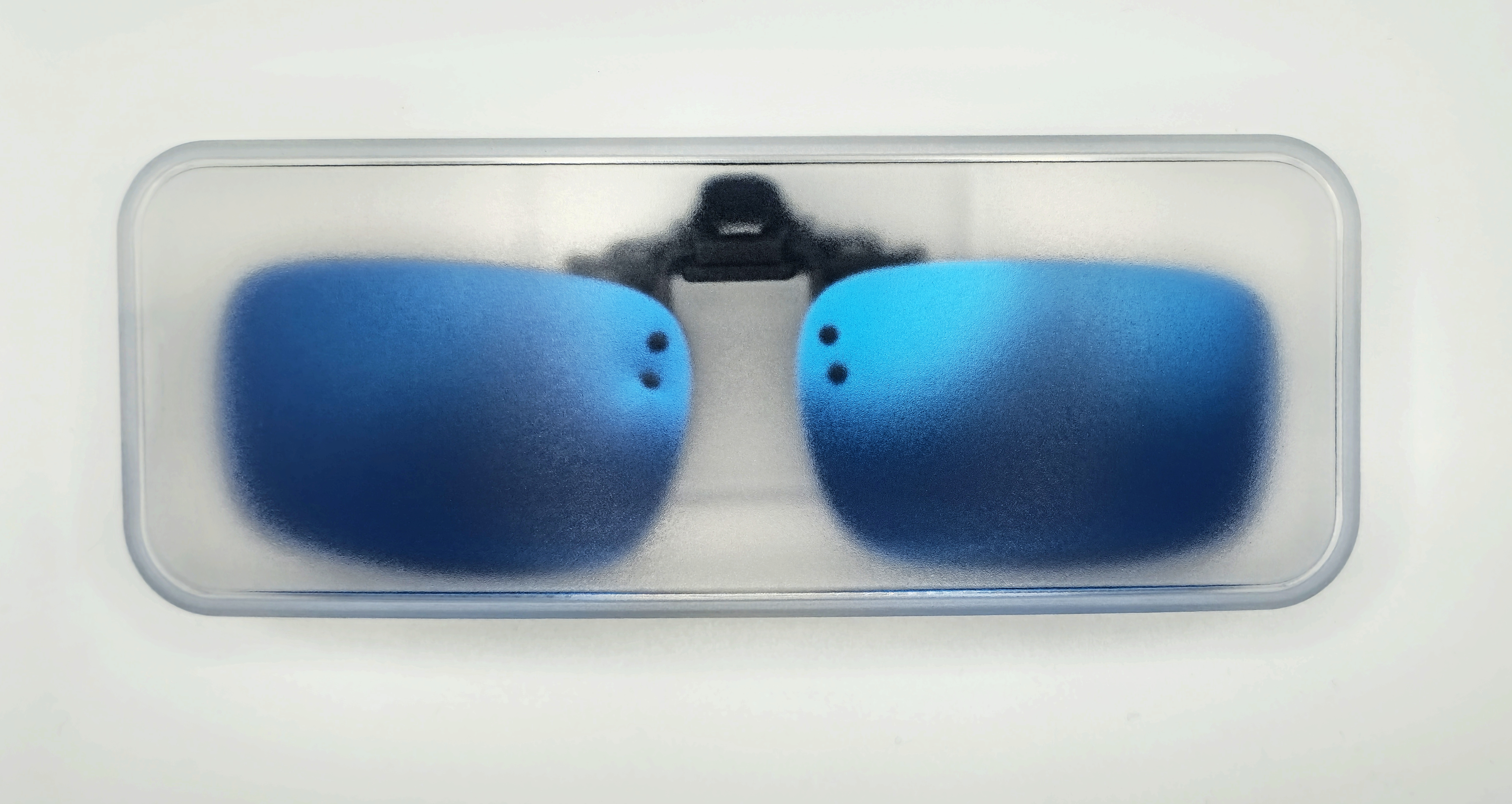 QiiM P-14 polarizační klips | Modrý polarizační klip | Klip na brýle s pouzdrem