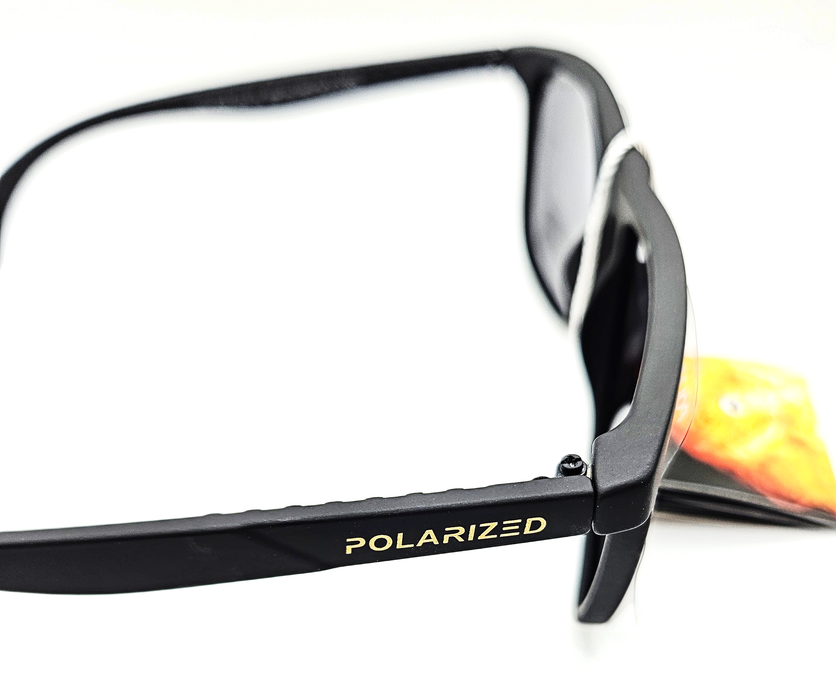 Polarizační brýle Qiim P02.123 - šedá, plastové, UV 400 cat. 3