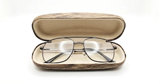 Ideka PP-0434 Pevné pouzdro na brýle, hnědé, 16x6x3,5 cm